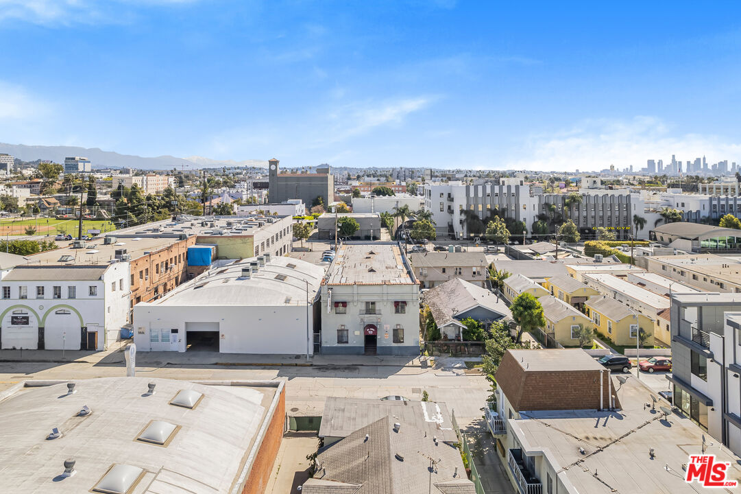 1042 Wilcox Avenue Los Angeles, CA 90038 - Photo 12 of 24 a view of city
