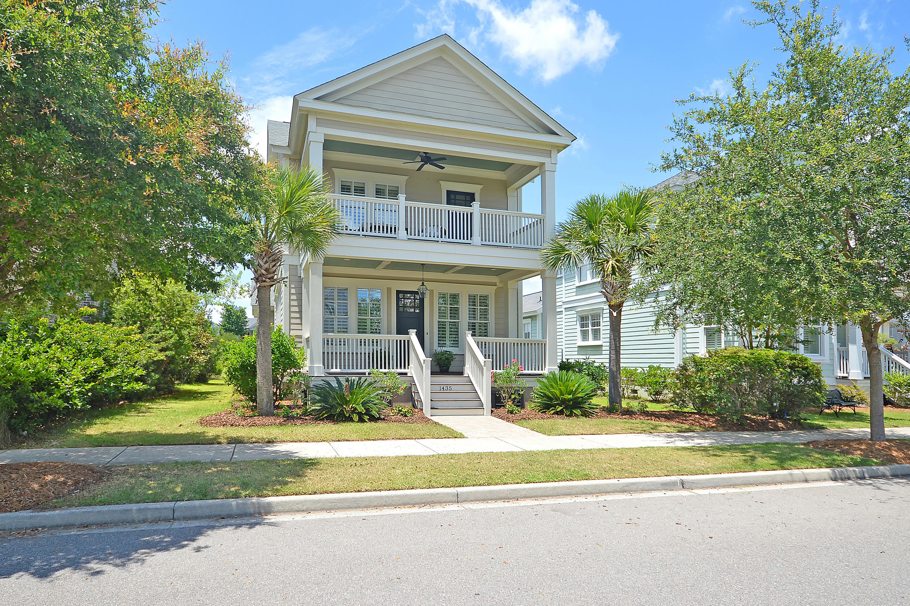 1435 Penshell Place Mount Pleasant, SC 29464 - Photo 3 of 30 DSC_0128 copy