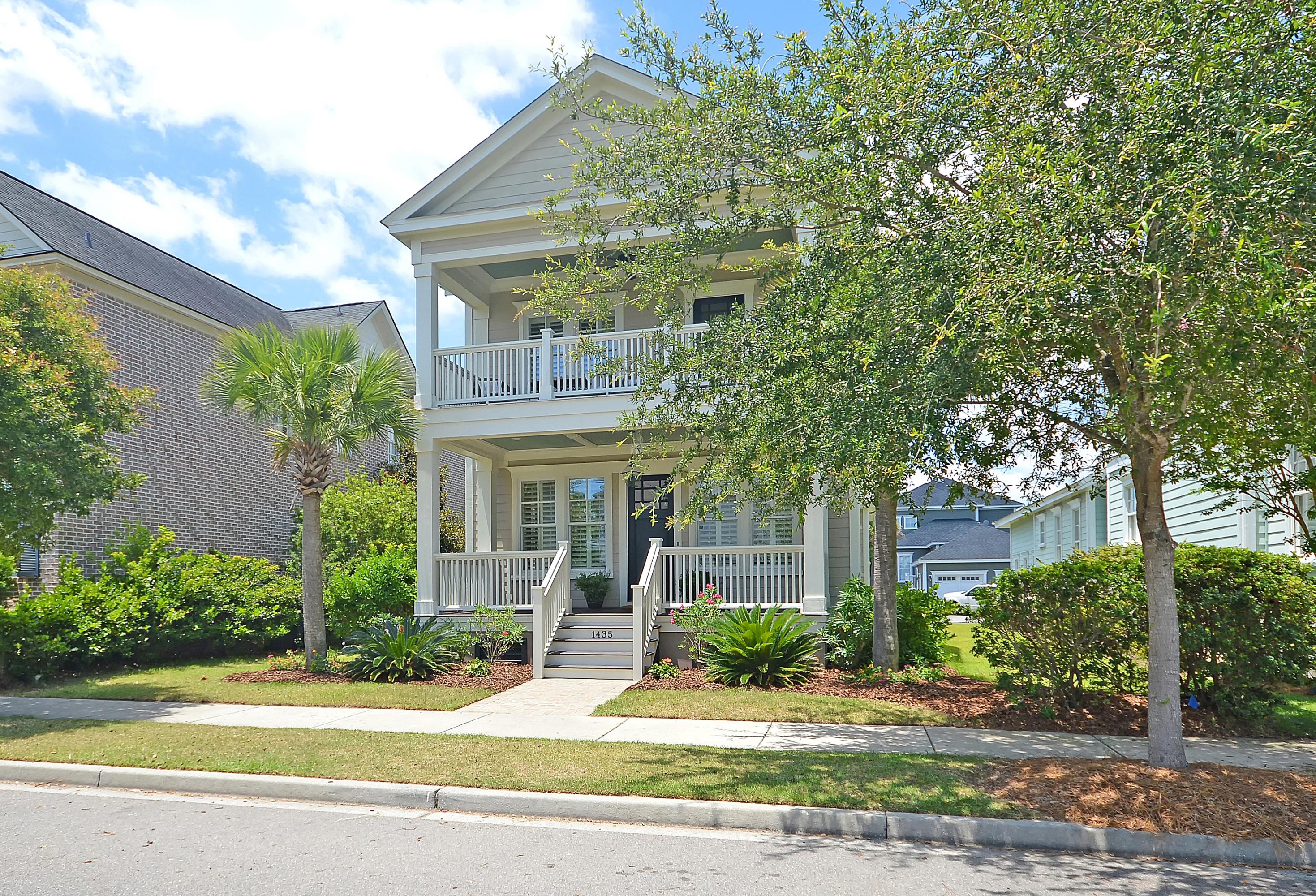 1435 Penshell Place Mount Pleasant, SC 29464 - Photo 4 of 30 DSC_0131 copy