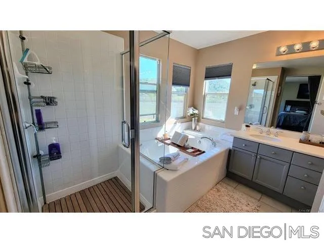 2476 Fallbrook Place Escondido, CA 92027 - Photo 22 of 33 a open kitchen with sink and refrigerator