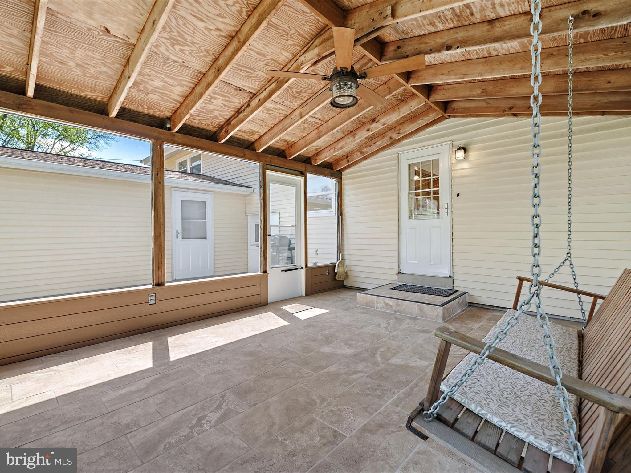 714 Pin Oak Road Severna Park, MD 21146 - Photo 10 of 44 Gallery Image 10