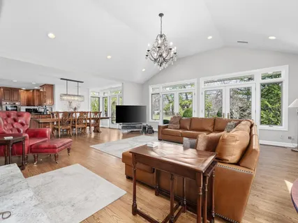 $699,000 | 215 Illinois Rte 59, Barrington, IL 60010