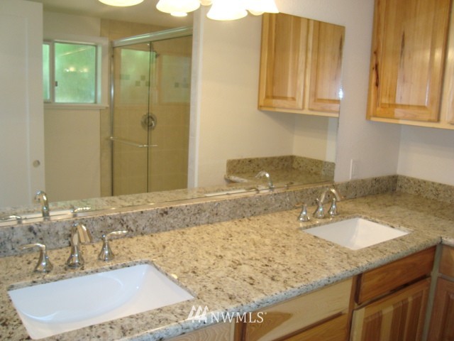 11313 Southeast Sedgwick Road Port Orchard, WA 98366 - Photo 19 of 25 Gallery Image 19