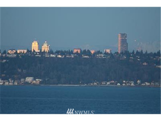 11313 Southeast Sedgwick Road Port Orchard, WA 98366 - Photo 4 of 25 Gallery Image 4