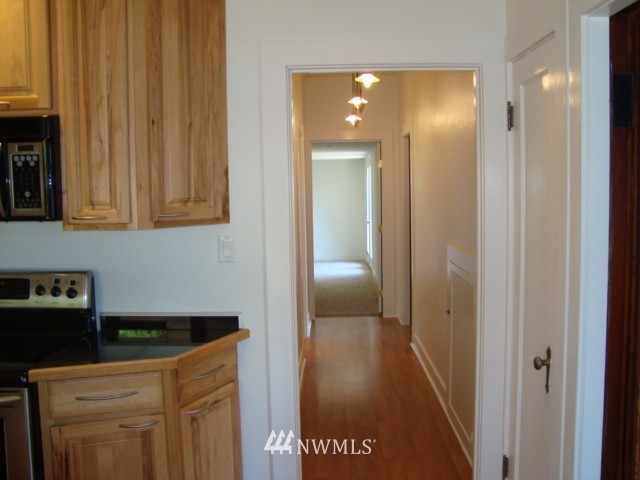 11313 Southeast Sedgwick Road Port Orchard, WA 98366 - Photo 10 of 25 Gallery Image 10