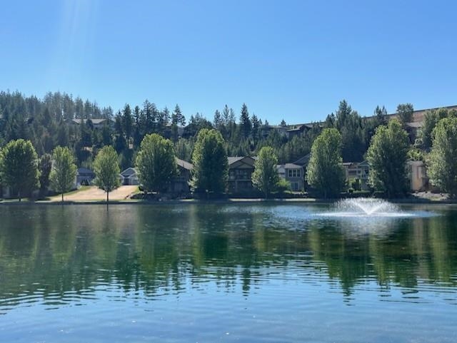 825 East Lakeview Lane Spokane, WA 99208 - Photo 2 of 8