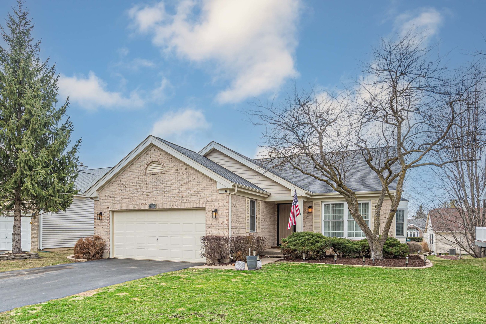 600 Rose Lane Bartlett, IL 60103 - Photo 1 of 34