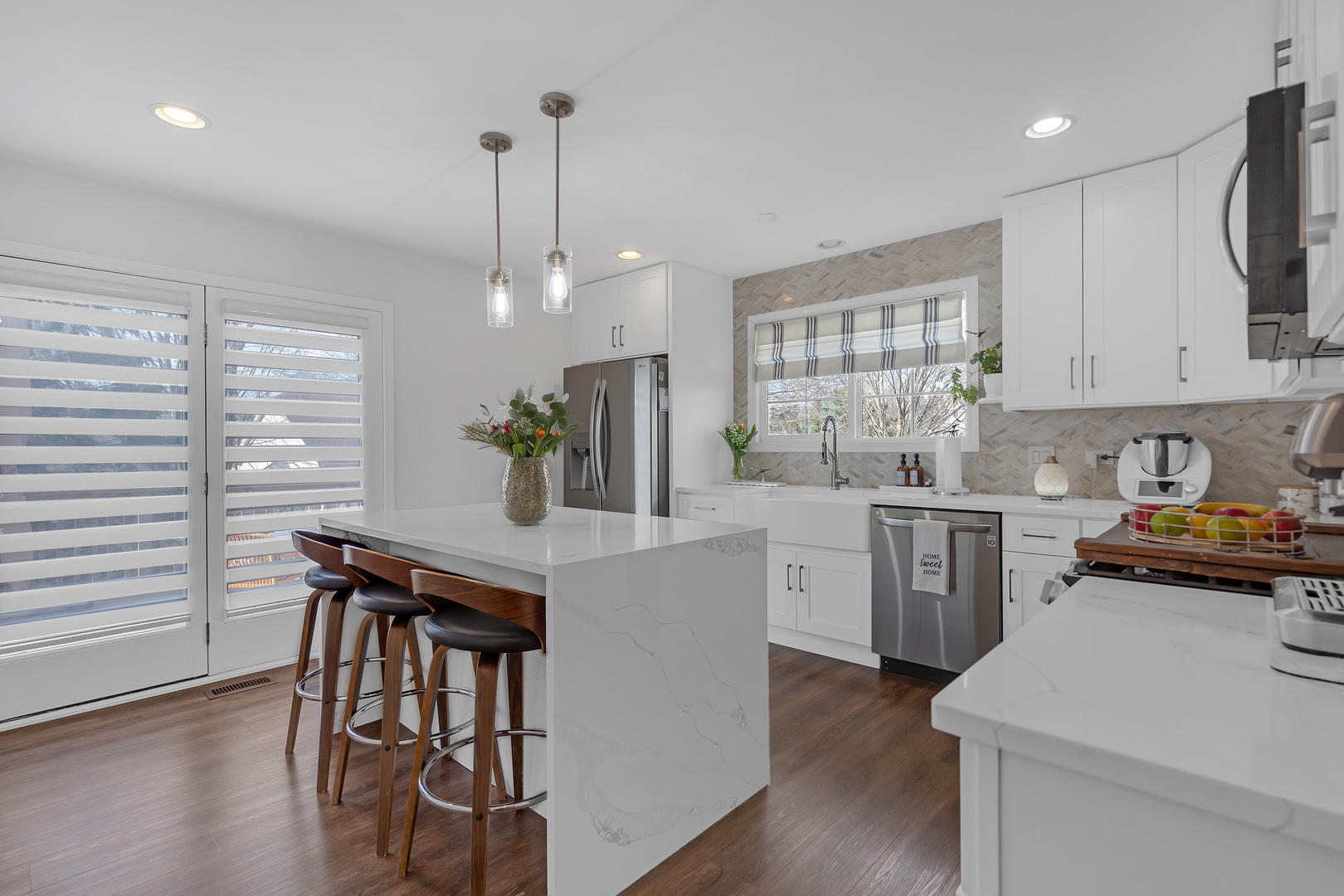 600 Rose Lane Bartlett, IL 60103 - Photo 9 of 34