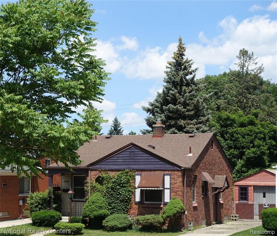 24130 Ross Street Dearborn, MI 48124 - Photo 3 of 9