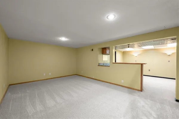 $425,000 | 20952 West 125th Terrace, Olathe, KS 66061