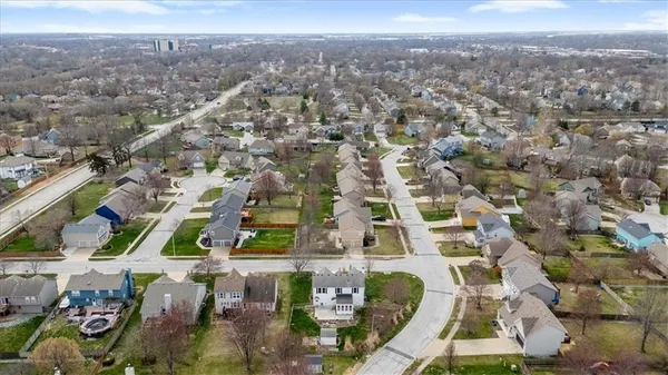 $425,000 | 20952 West 125th Terrace, Olathe, KS 66061