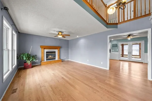 $425,000 | 20952 West 125th Terrace, Olathe, KS 66061