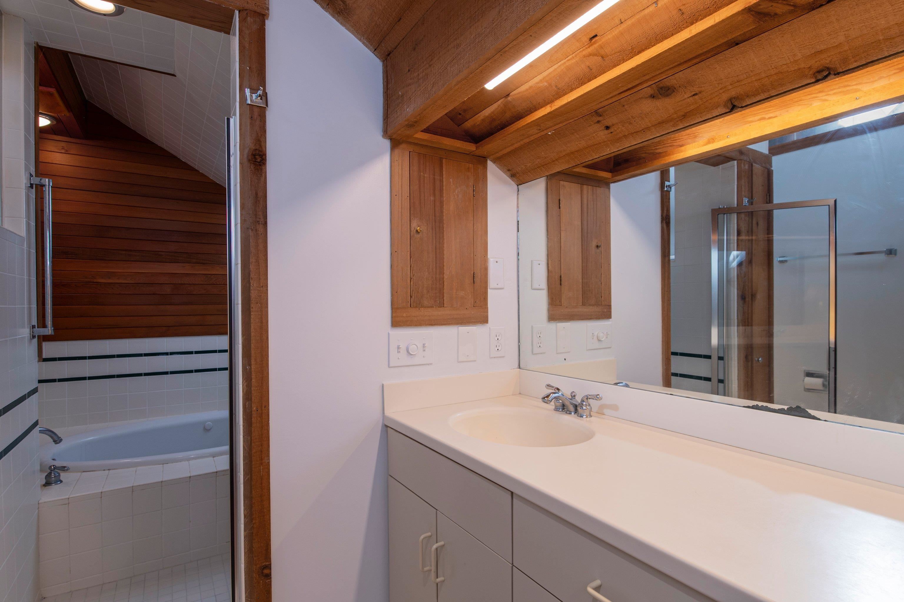 17 Roundtree Road Winhall, VT 05340 - Photo 24 of 36 Gallery Image 24