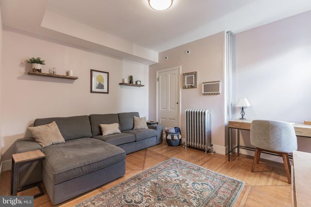 $520,000 | 541 East Thompson Street, Philadelphia, PA 19125