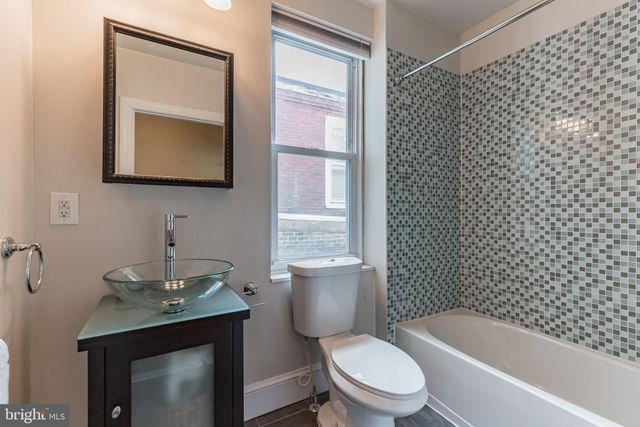 $520,000 | 541 East Thompson Street, Philadelphia, PA 19125