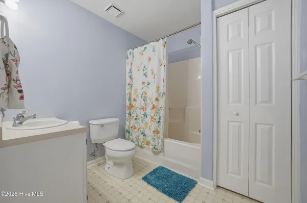 $514,900 | 153 North Point Boulevard, Moyock, NC 27958