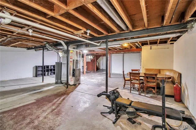 $225,000 | 482 Woodstock Avenue, Tonawanda, NY 14150