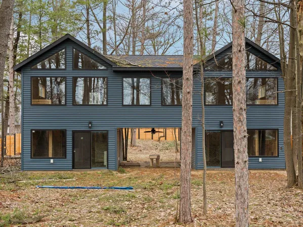 $499,900 | 602 Maple Creek Drive, Lake City, MI 49651