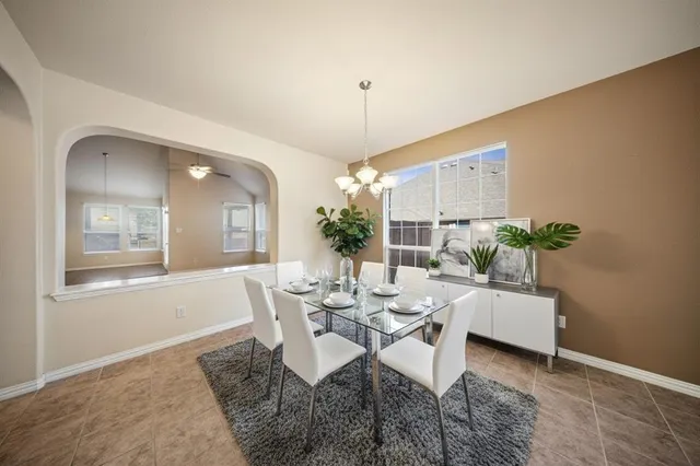 $424,900 | 533 Shasta Street, DeSoto, TX 75115