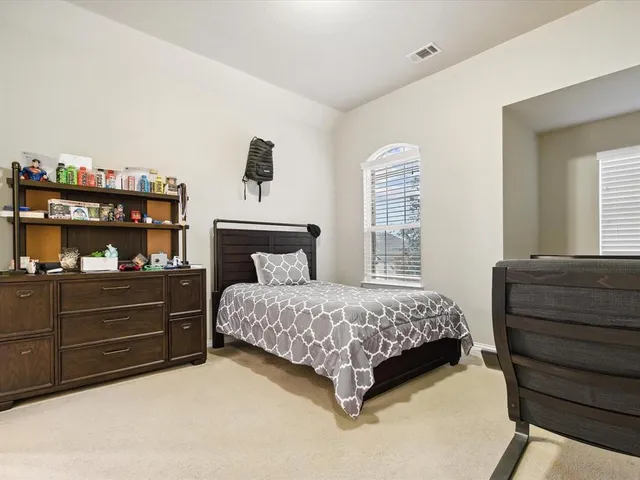 $424,900 | 533 Shasta Street, DeSoto, TX 75115