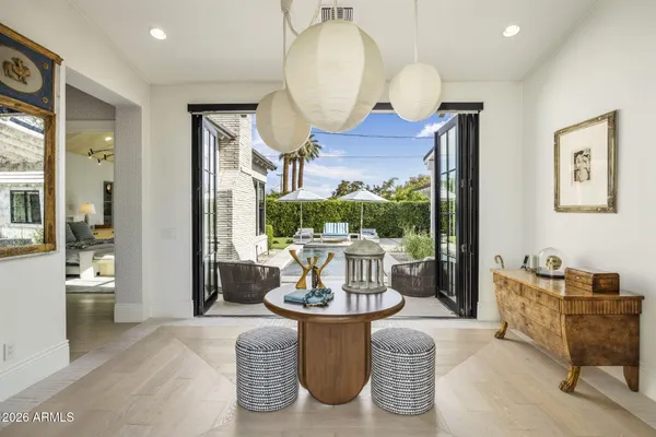 $4,595,000 | 4121 North 64th Place, Scottsdale, AZ 85251