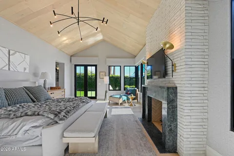 a view of a house with entertaining space