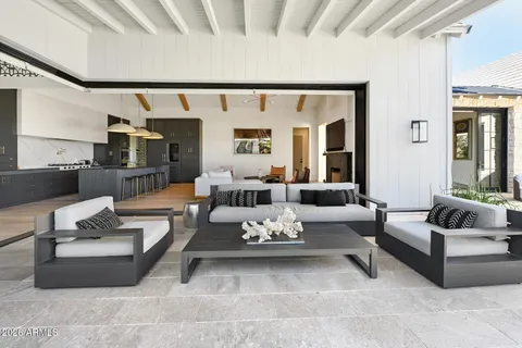 $4,695,000 | 4121 North 64th Place, Scottsdale, AZ 85251