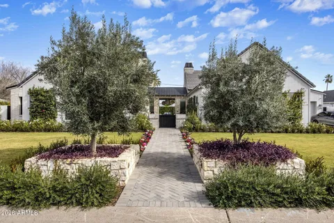 $4,695,000 | 4121 North 64th Place, Scottsdale, AZ 85251