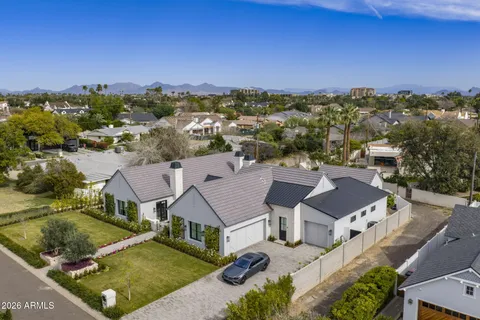 $4,695,000 | 4121 North 64th Place, Scottsdale, AZ 85251