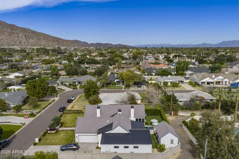 $4,695,000 | 4121 North 64th Place, Scottsdale, AZ 85251