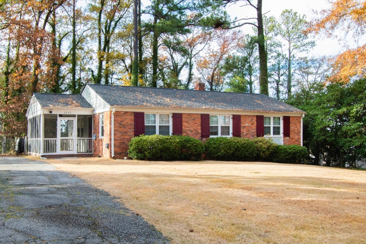 2209 Watkins Street Raleigh, NC 27604 - Photo 3 of 29 Photo 3