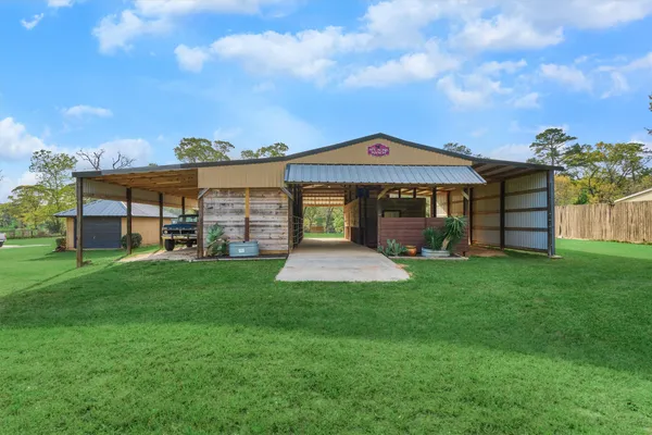 $850,000 | 13125 Browder Traylor Road, Willis, TX 77378