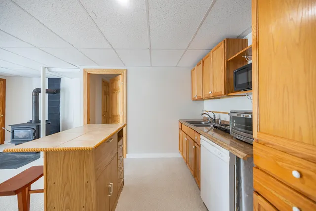 $479,900 | 701 Highway 202, Monmouth, ME 04265