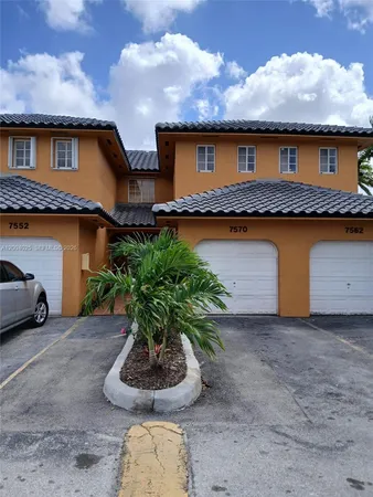 $2,850 | 7570 Northwest 176th Terrace, Unit 7570, Hialeah, FL 33015