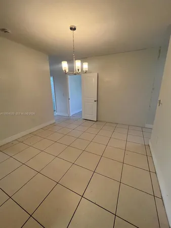 $2,850 | 7570 Northwest 176th Terrace, Unit 7570, Hialeah, FL 33015