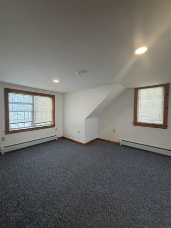 $2,100 | 211 Main Street, Ludlow, VT 05149