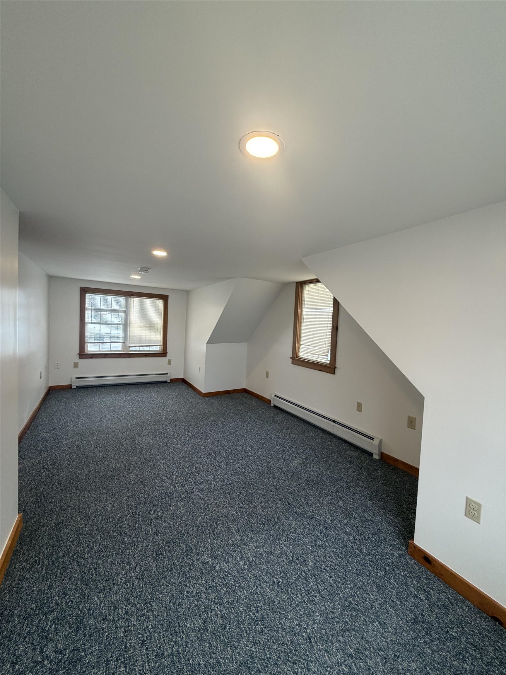 211 Main Street Ludlow, VT 05149 - Photo 17 of 18