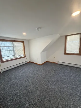 $2,100 | 211 Main Street, Ludlow, VT 05149