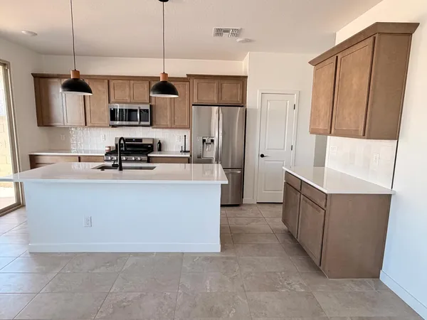 $2,100 | 3330 South 180th Lane, Goodyear, AZ 85338