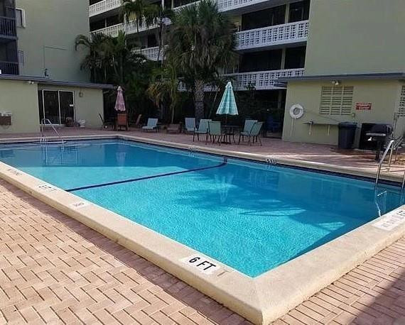 1425 Arthur Street, Unit 414B Hollywood, FL 33020 - Photo 49 of 50 Recreation room + bbq area .