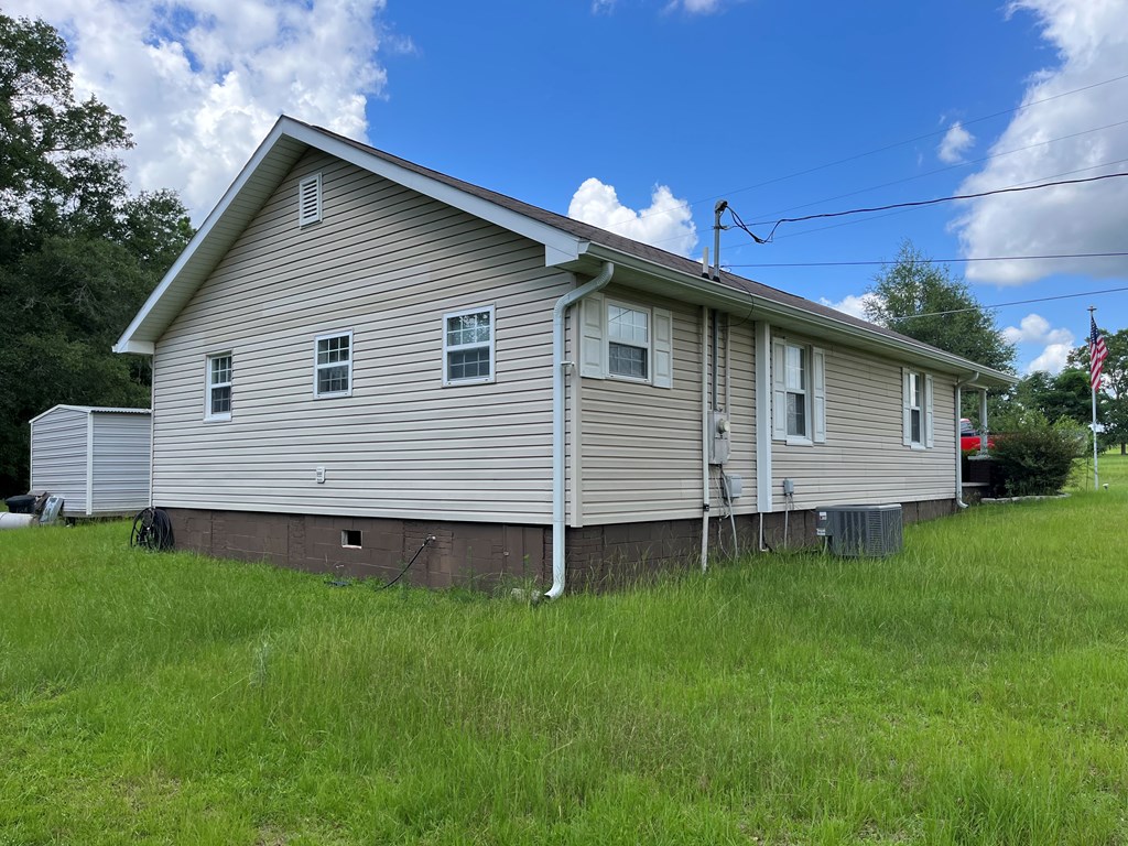455 Hickory Grove Road Abbeville, AL 36310 - Photo 2 of 12
