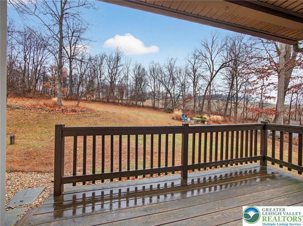 7733 Harbor Court Slatington, PA 18080 - Photo 15 of 50