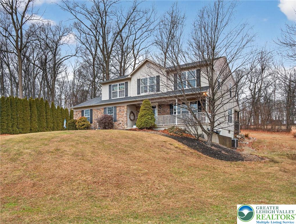 7733 Harbor Court Slatington, PA 18080 - Photo 6 of 50