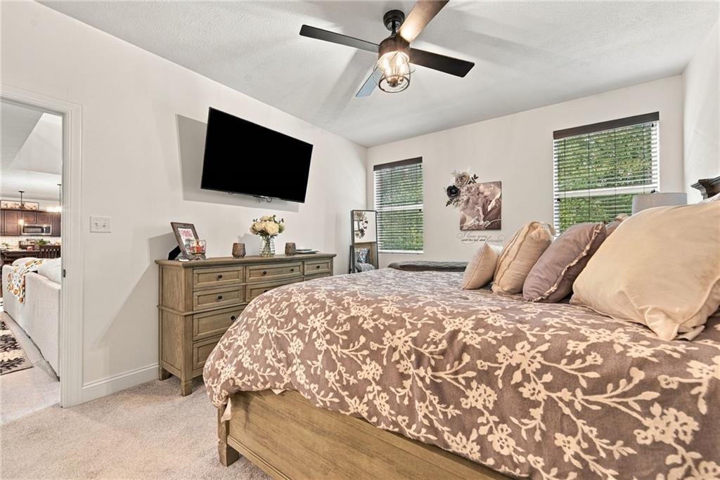 1064 Lux Road Jeannette, PA 15644 - Photo 17 of 43 Gallery Image 17