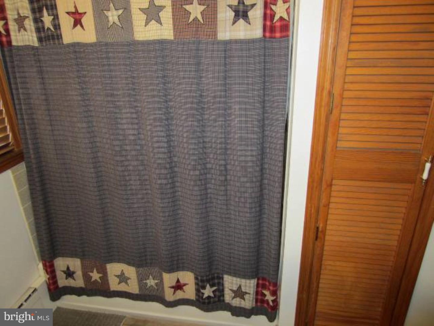 874 Municipal Road Walnutport, PA 18088 - Photo 12 of 25