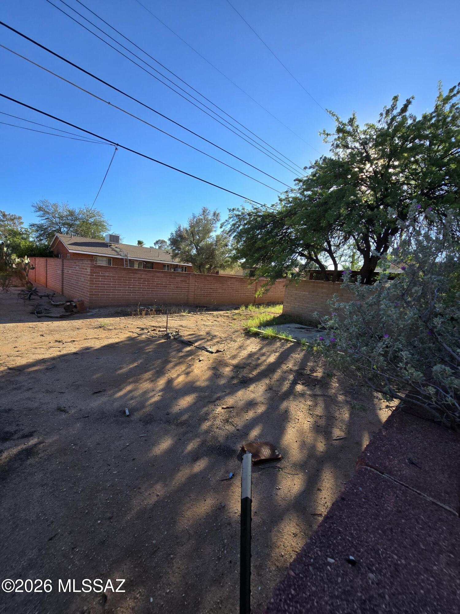 2252 East Grant Road Tucson, AZ 85719 - Photo 24 of 30 20261002_161742