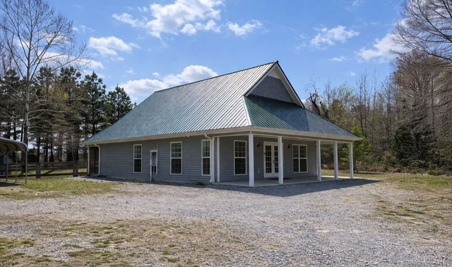 2130 Indian Mound Road Woodlawn, TN 37191 - Photo 2 of 6