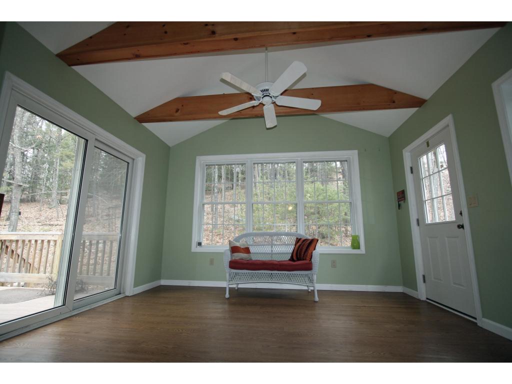 372 Boston Post Road Amherst, NH 03031 - Photo 2 of 36