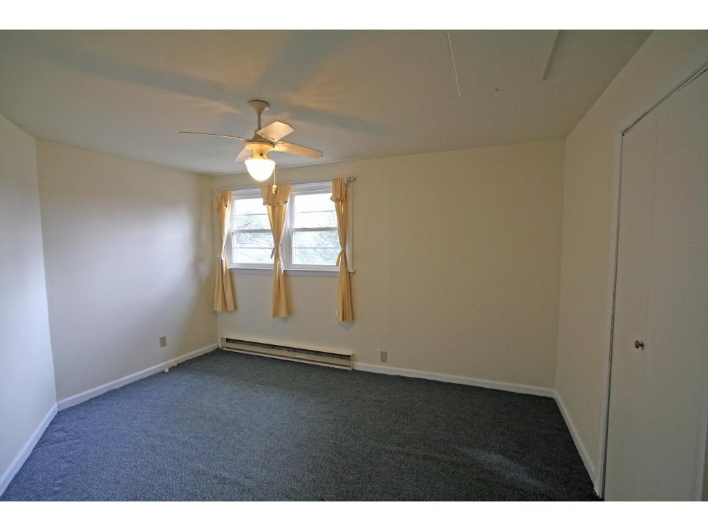 372 Boston Post Road Amherst, NH 03031 - Photo 17 of 36