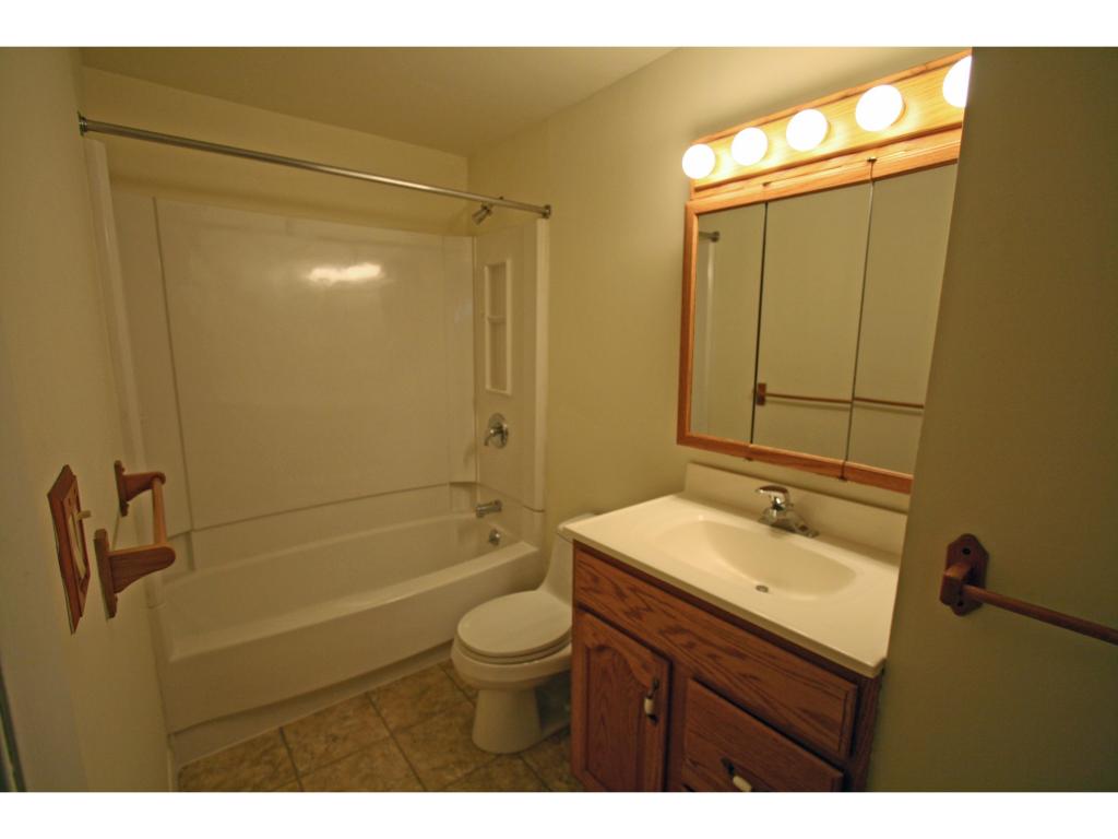 372 Boston Post Road Amherst, NH 03031 - Photo 20 of 36